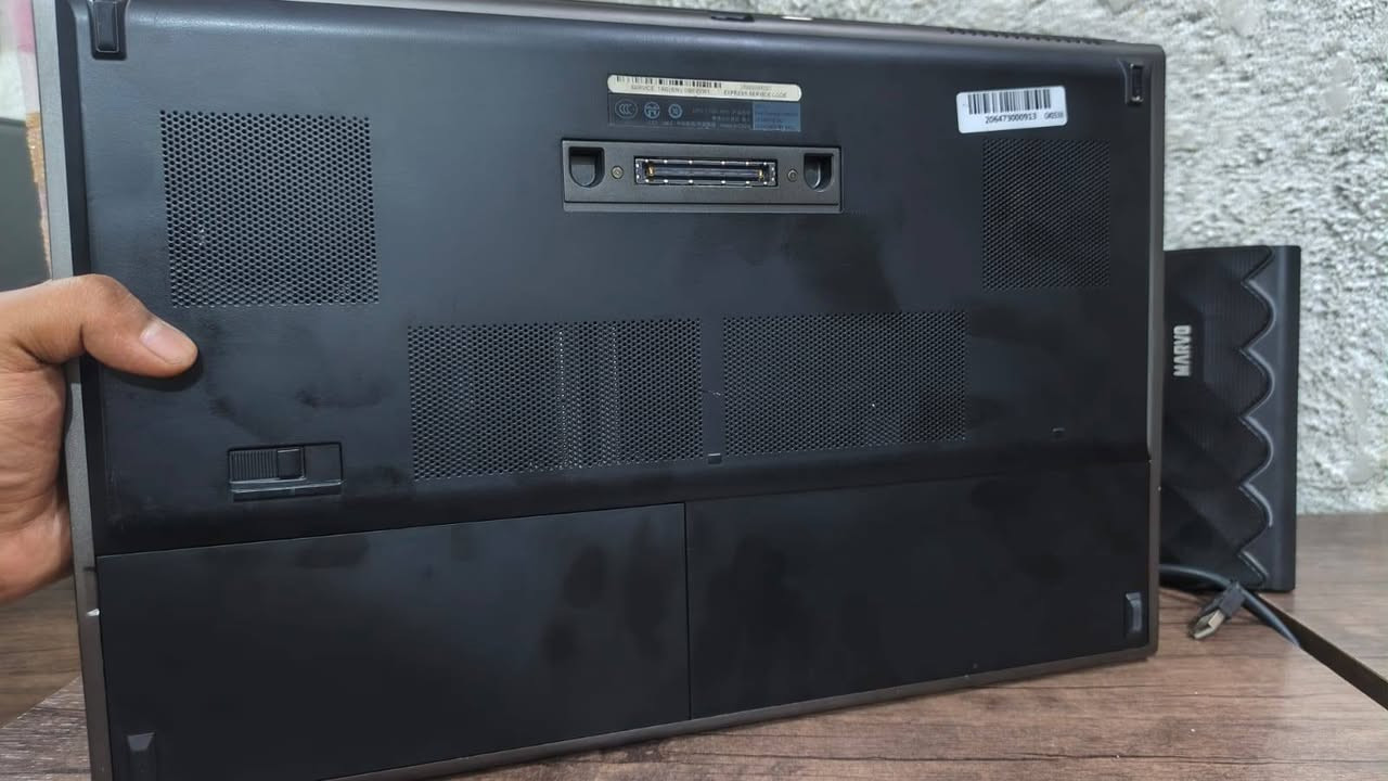 سلام عليكم لابتوب Dell للبيع
موضح كل شي بصور من تفاصيل 

السعر 250 

مكاني بغداد حي العامل


**إذا كنت صاحب هذا الإعلان وتريد حذفه لأي سبب، رجاءا أرسل رسالة إلى الدعم الفني**