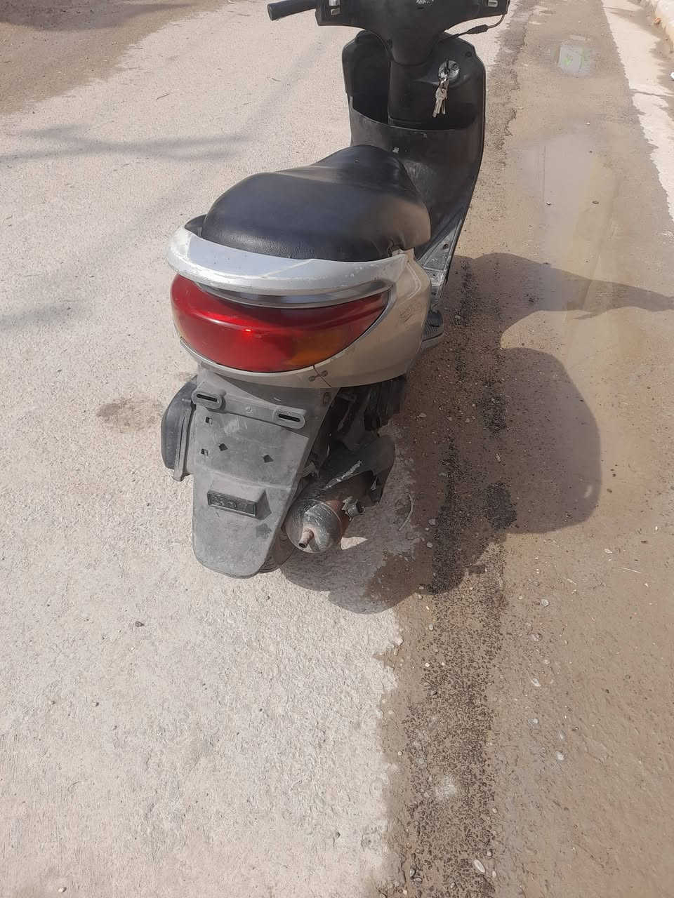 السلام عليكم بريز للبيع السعر 450 بغداد حي النصر ***********
