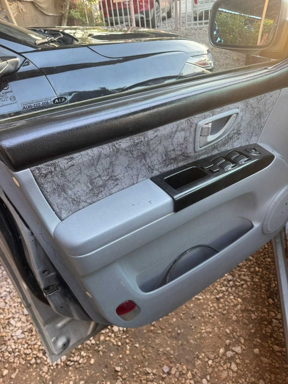 السلام عليكم سورنتو موديل 2006 رقم بابل انكليزي السياره بيه كص بالقماره سعره 66 ورقه وبيه مجال قليل مكان السياره كربلاء السياره حلوه وجاهزه من كلشي مكينه 6 سلندر رقم صاحب السياره اني مكلف بالنشر ***********
