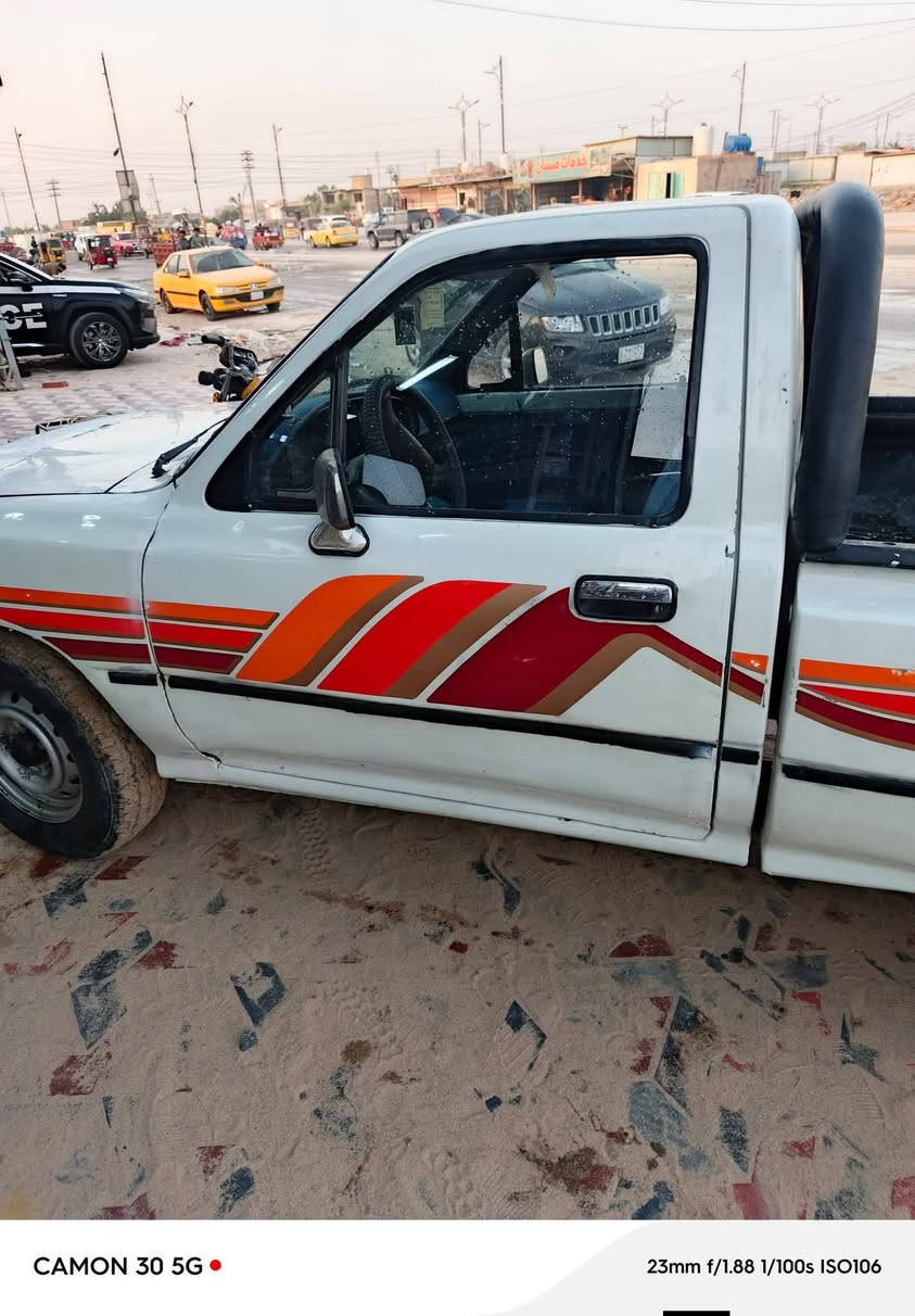 السلام عليكم سيارة البيع بيكم تك تيوتا موديل 93 رقم قادسيه مشروع وطني شاصي كير مكينه نضاف كهربايات شغالة السعر 45 وبيه مجال كلش قليل حق الجيه مكان السيارة العمارة  المو شراي يعبر المنشور رجائن الاتصال والاستفسار الاتصال ‏‪***********‬‏
