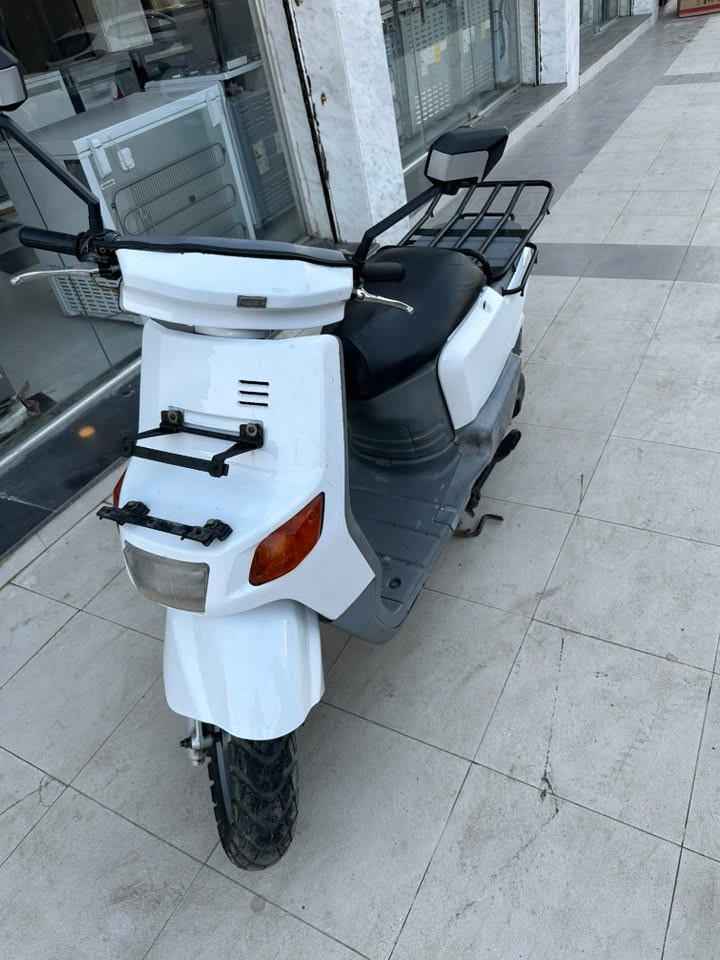 السلام عليكم ماطور كله شرط بس قبغ مفتوح سلف لايتات اشاير كله شغال السعر 350بي مجال ***********
