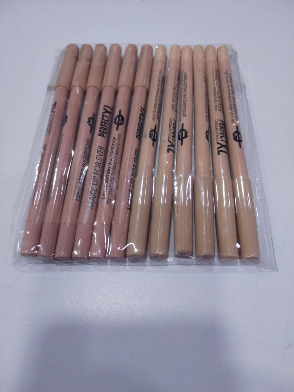 أقلام تحديد الوان الدرزن ب ٢٥٠٠ الفين ونص العنوان سامراء مجمع الابرار حي صلاح الدين بداية شارع جامع الهدى والملعب الخماسي شارع ٩ قرب مجمع أحمد القيسي للمنزلية قرب مكتب النائب مثنى عبد الصمد السامرائي هاتف *********** تابع الصفحة وتمتع بالعروض
