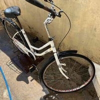 بايسكل • ابيض • مقاس ٢٦