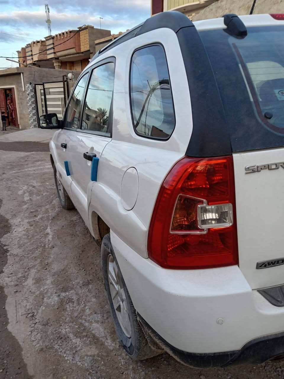 #للبيع
كيا سبورتج موديل 2009 / رقم بغداد
السياره جاهزه من كلشي مكفوله كفاله عامه
السياره احله من الصور العنوان الخالديه
السعر /135 او بيه مجال
باقي الاستفسار. ع الرقم التالي /***********
غير متواجد ع النت مكلف بالنشر
