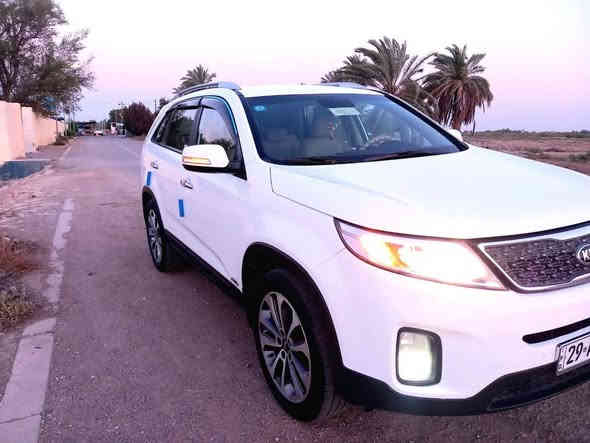 بسم الله الرحمن الرحيم
اللهم صل على محمد وآل محمد 

السلام عليكم..

كيا سورنتو للبيع مشروع وطني رقم دولي انكليزي

موديل 2014 خليجي شكل 15

فور ويل+ مانع انزلاق ABS
ويل نيكل كروم 5  مع الأسبير حجم  19

محرك 4سلندر 2400 جديد
تخم تاير جديد مبدل قبل يوم

تحكم ستيرن
مطريات 6 الكوري الاصلي 

تدفئة تبريد ٣قطع

7 راكب...غلاف الكراسي مخمل

كرسي السائق كهربائي

علامة سورنتو مضيئه بالدوسة

يدات نيكل بلادي+ إنارة ترحيب في اليدات

بلاجكتور زنون

مري جانبية شفط مع الاشارات

جرس سرعة عند ال 120

بصمات عدد2 ؛ تشغيل & ابواب

كامرة خلفية حساس امامي خلفي

نظام تحكم +نظام اقتصادي Eco

مخارج Ubs+ اواكس

السيارة تعمل بنظام البصمه
السيارة باسمي  مشروع وطني داخلة نظام الهزة لغاية 2027

السيارة مكفولة من الصبغ والبارد والتبديل والحادث ما عدا الشخوط والصدمات الخفيفة   في الدعاميات البلاستك ..

السيارة خير من الله  مال جناي جاهزه حدادية صدر امامي خلفي محرك جديد نظيفة جدا..

السعر ..175$ قابل للتفاوض شي قليل حق الجيه

مكان السيارة واسط.. قضاء الحي  *********** نفس الرقم واتساب..نسأل الله لنا ولكم الخير  ..
