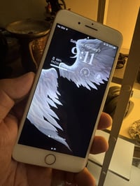 آيفون ٨ بلس • ٢٥٦ • بطارية ٧٠٪