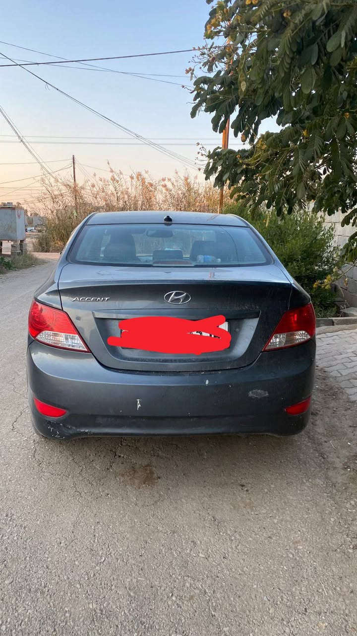 للبيع اكسنت موديل 2013 مكينه وكير جديد بدون تنقيص مصبوغ عام أثر جراد بدون ضربه صدر جديد سنويه 28 الاتصال ***********
