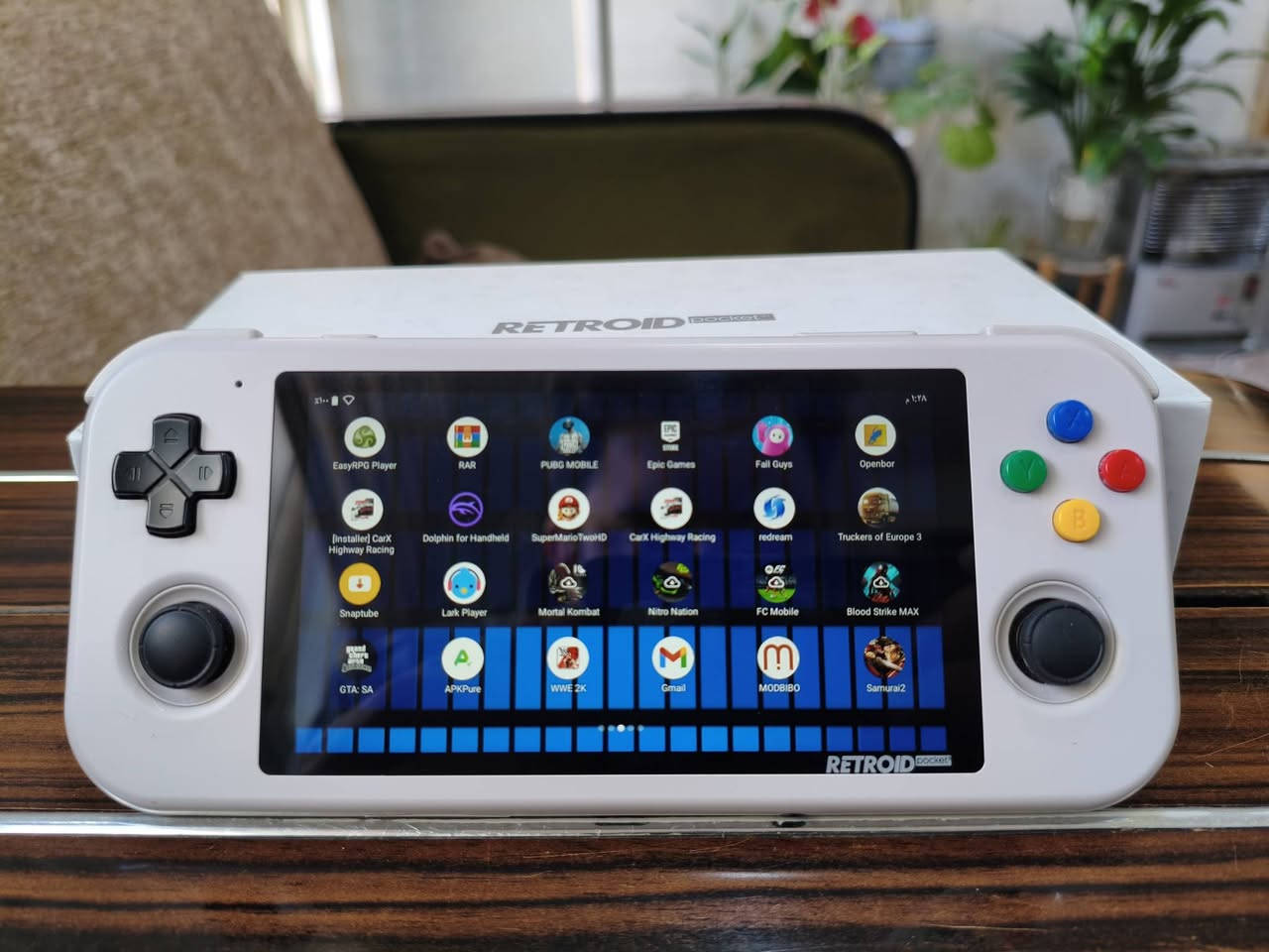 السلام عليكم
#للبيع
#RERTOID  POCKET 3 PLUS 
ريترويد بوكيت 3 بلاس
السعر 150 قفل غير قابل للتفاوض
النظام اندرويد 
الذاكرة 128GB
الشاشة لمس 
الجهاز اخو الجديد نظيف جداااااا
يشغل ببجي وكلفديوتي وجميع العاب التلفون 
يشغل محاكيات كل الاجهزة القديمة والبلي 2 
تكدر تنزل عليه كل التطبيقات الي موجودة بالتلفون 
وهواي مواصفات اخرا 

الملحقات كيبل شحن فقط والكارتونة 
 العنوان: حلة/حي الزهراء 
***********
يوجد توصيل لجميع محافظات العراق
