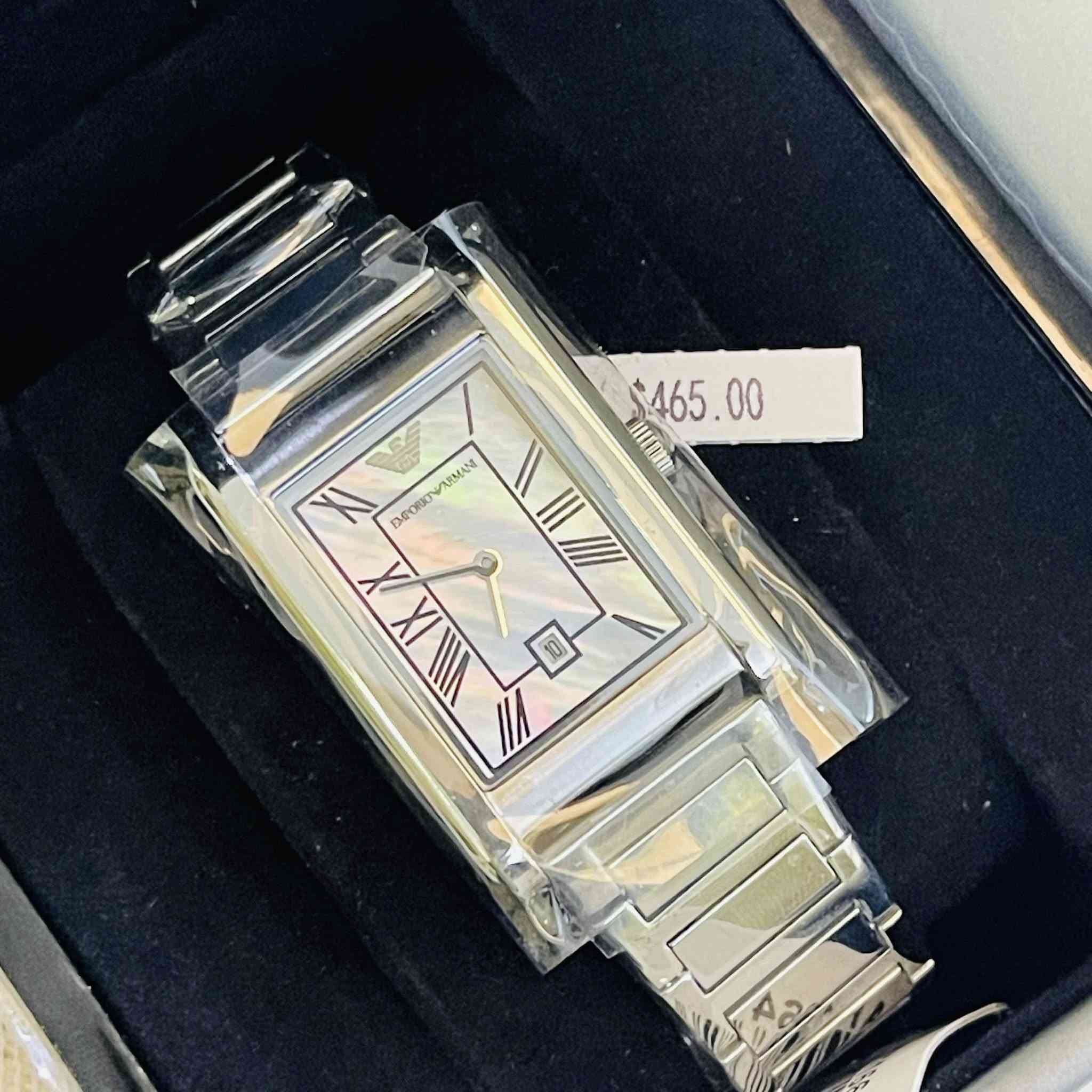 🎁✅مجموعة ساعات نسائية 
🎁✅مختلف البراندات الاصلية 
👌الياباني والسويسري 
🔥امبريو ارماني 
🔥مايكل كورس 
🔥تومي هليفغر 
🔥جاست كفالي 
🔥هانوا 
🔥تروفيش
🔥رومانسون


**إذا كنت صاحب هذا الإعلان وتريد حذفه لأي سبب، رجاءا أرسل رسالة إلى الدعم الفني**