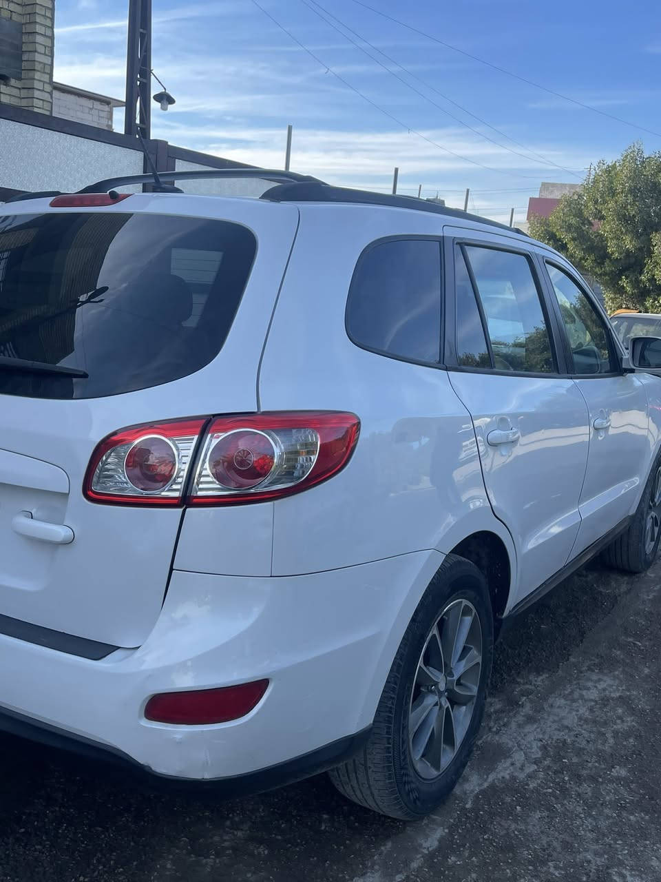 سلام عليكم 
سنتافيه 
2012
رقم بغداد مشروع وطني 
4 سلندر مكينه دوش
حلوه سياره 
بيه مكانات صبغ
سعر 115 وبيه مجال المكان بغداد العامرية 

‭0770 521 3360‬
