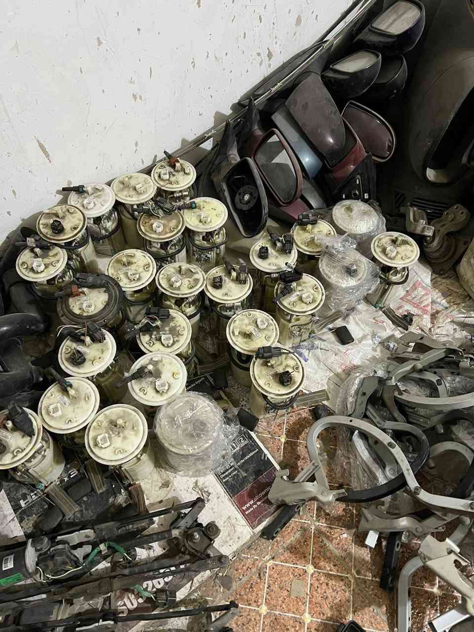 غراض النتره مقدس تفصيخ حاوية بغداد طالبيه يم علوه زويني موجود توصيل 6الف كل محافظات وبغداد 5 ***********       ***********
