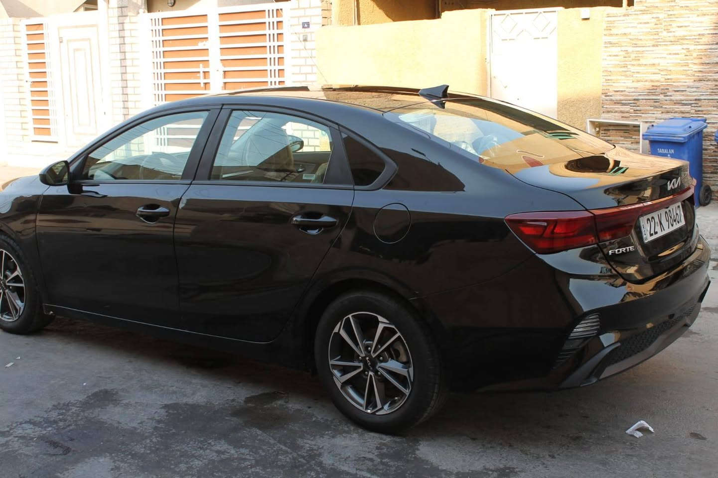 السلام عليكم فورتي ٢٠٢٢ محرك ٢٠٠٠ دووش ماشيه ٥٠  الف ميل رقم اربيل حجر بيئه بلادي
حادث جاملغ بارد . دوسه بالعراق صبغ . كم نقطه حالوب  سياره لبيل واحد بدون صبغ
المواصفات شاشه كامره. تحكم استرين . انظمه سرعه الايت زنون .ويل كب السعر ١٤٠ بيه مجال
***********
....*********** واتساب بغداد, العراق
