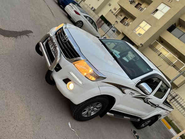 هايلوكس 2014فور ويل رقم اربيل الدولي بسمي شخصين 
سنويه 2029 هزه جديده 
تخم تاير حداديه كله جديد 
مكفوله من الضربه والصبغ والتبديل عده المذكور بالسونار فقط
السونار مرفوق ويه الصور للتوضيح
كير وتماتيك 
غرفه كلها جديده شوفت العين 
السعر 220 وبيها مجال جدن قليل 

مكانها بغداد قرّب بسمايه مجمع ريحانة

*********** النعمانية
