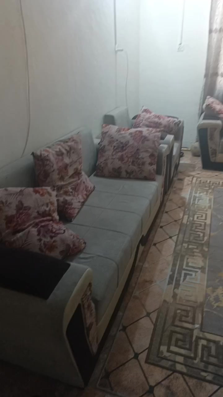 قنفات خمس قطع مابيهم اي كسر فقط مستخدمه.ب250


**إذا كنت صاحب هذا الإعلان وتريد حذفه لأي سبب، رجاءا أرسل رسالة إلى الدعم الفني**