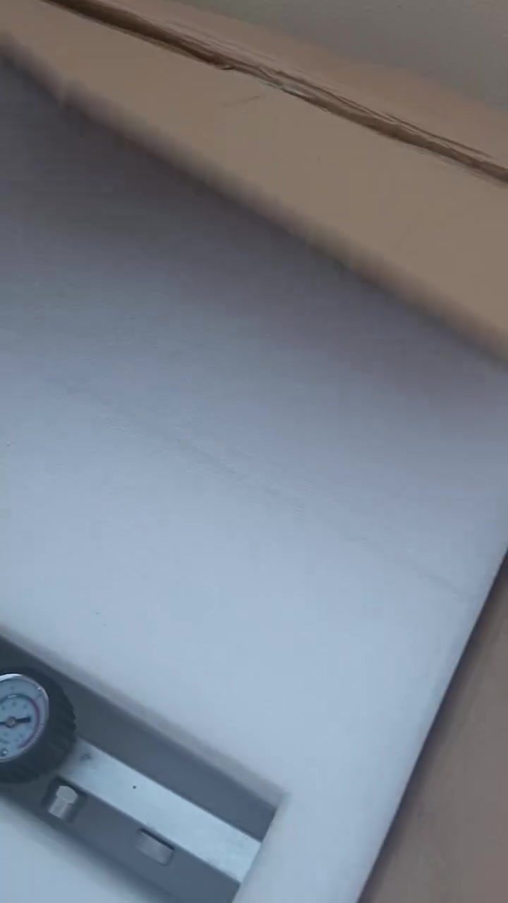 جهاز فحص نوزلات ماركه 
AUTOOL 
مستخدم قليل جدا بالكارتون 
 للاتصال واتس اب ***********

السعر  650 الف   تصفيه محل
