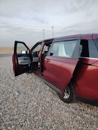 سيارات ٨ نفرات • نقل مجالس حسينية • باب للباب