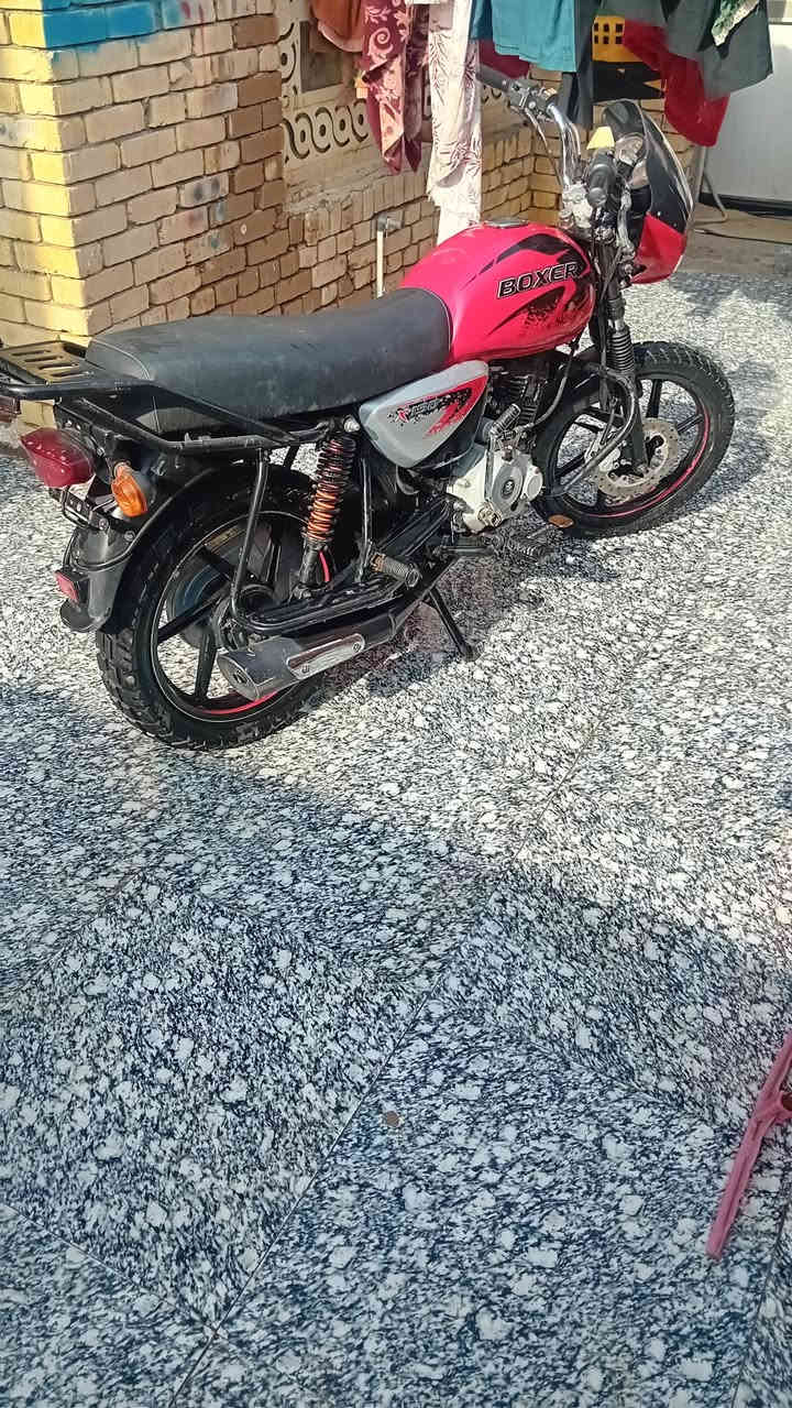 اسلام عليكم بوكسر هندي فحل موديل ٢١
المكان المجر الكبير السعر مليون و وربع 
الاستفسار ‎***********
