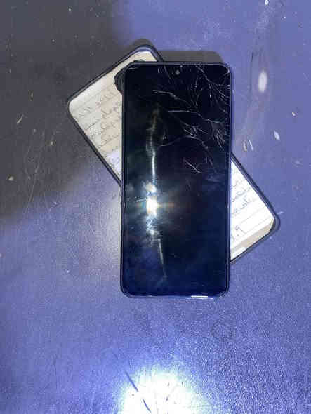 السلام عليكم ريدمي 10s الجهاز حلو
الذكره 128

الرام 8

بي كسر مثل ما موضح 

بل شاشه

بوبجي 60 افريم 

السعر 80 

***********
