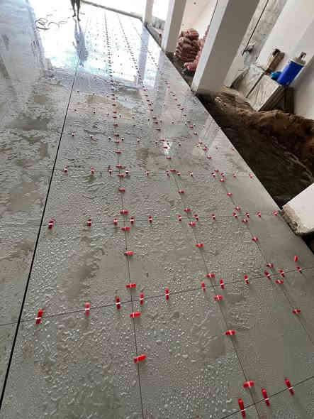 سلام عليكم اصتا متفرغ حاليا اختصاص ارضيات بورسلين سرميك كرنيت مرمر شرط الشغل درجة أولى واستلم مهندس اتصل أو واتساب ***********
