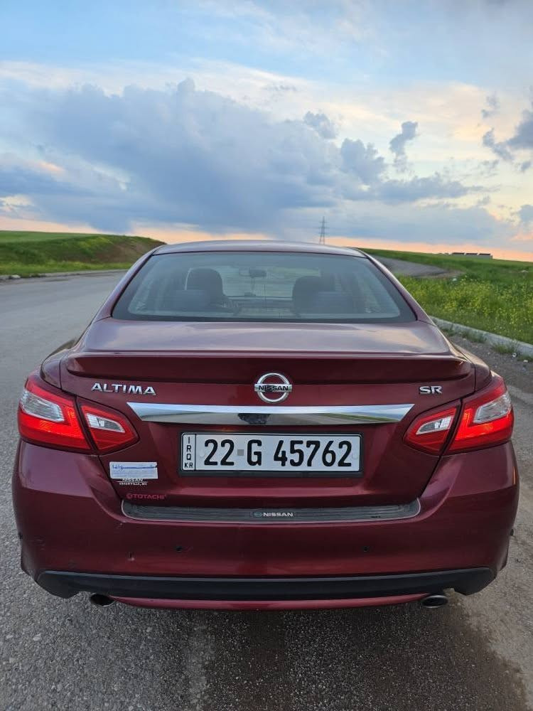 مواسەفەت
‎٣ گیرە (گێری سەر سوکانە)
‎کوشن کارەبای
‎نیکلی دەرگا کان
‎کامێرە 
‎زۆر مواسەفاتی کە
‎ ٣ پارچەی هەیە، چامەلخی پێ شەوە لای سەیاق لەگەل دەرگای پشتەوەی لای سەکن بۆیاخە لەگەڵ چاملخی پشتەوەی لای سەکن
‎سەیارەکە زۆر جوان و پاکە ماوەتەوە هەموو شتێکی تازەیە 

‎٢٦٠ هەزار کیلۆمەتر رۆشتوە تایەی تازەیە  بشەرت گیرو  مەکینە هیچ مەسرەفی تیا نیە تایەی تازەیە سەنەوی 2028 بەسەردەچی أربيل, العراق


**إذا كنت صاحب هذا الإعلان وتريد حذفه لأي سبب، رجاءا أرسل رسالة إلى الدعم الفني**