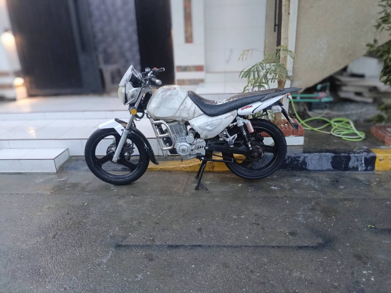 السلام عليكم ماطور سنكي للبيع موديل 19 السعر 750 وبي مجال ماطور بي نقوصات شويه ما بي اوراق


**إذا كنت صاحب هذا الإعلان وتريد حذفه لأي سبب، رجاءا أرسل رسالة إلى الدعم الفني**