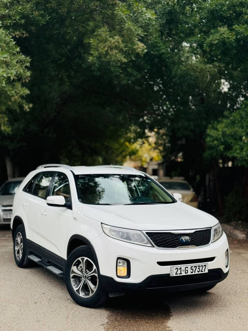 السلام عليكم
سورنتو 2013 خليجي 
مكينه 2.4L دوش
عليها منضومه غاز يعني انسه شي اسمه صرف 
٧ راكب السياره
٣ قطع تبريد
فول تحكمات سترين
حساسسات خلفيه
كامره دواره
نضام نزول منحدرات
اشاير مري 
كير مكينه تبريد صدر كله كفاله
بيها صبغ باب السايق وال باب الي وراها اثر شخط والباب الخلفي كلير ملاون 
رقم سليمانيه وكاله عامه ب اسمي
السعر 155 وبيها مجال 
العنوان بغداد الاعظمية
***********
