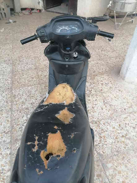 سلام عليكم سبيسي ياباني للبيع سلف عطلان وصالنصه مزروفه وباقي تفاصيل كدامكم كهربائيات شغاله مكينه  مجفته دراجه نضيفه الله شاهد سعر 325وبيها مجال  ماعندي  خاص ع ماسنجر  هذا رقمي بي وتساب  او تصال ***********مكاني كوت حي الحكيم
