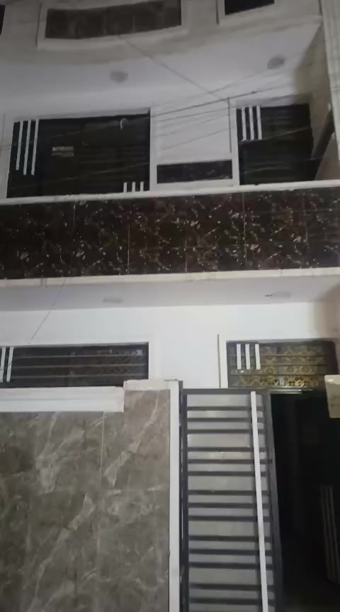 🏦للإيجار مشتمل مساحته 50متر حديث 
📍الشعب سما بغداد قرب الشارع العام
➖➖➖➖🔱
(طابقين)
➖➖⚜️
1️⃣الطابق الاول 
✅يحتوي على 
✅استقبال كبير 
✅ومطبخ
✅وخدمات
➖➖➖➖➖🔱
2️⃣الطابق الثاني 
✅يحتوي على 
✅غرفتين نوم وحده منهن سويت
✅وخدمات

🔒ايجاره400

📞للاستفسار الاتصال على الارقام 
⬇️⬇️⬇️
***********
