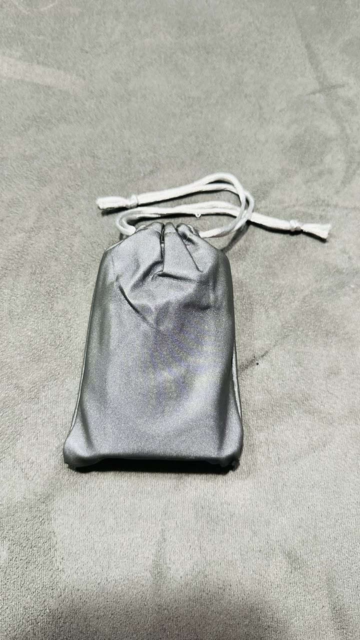 السلام عليكم .. اخوان كامرة DC402-AF - دقة التصوير ( 48 ) ميجابكسل - تسجيل الفيديو يدعم دقة ( 4K ) 
عدسة التقريب مزودة بخاصية الضبط البؤري التلقائي وتقريب رقمي للزوم يصل الى ( 16 ) ضعفاً مع فلاش اضائة
الشاشة تحتوي على عرض IPS بحجم 2.8 بوصة 
وتكدر تستخدمها كاميرا ويب للبث المباشر 
البكج جنطة خاصة بالكامرة ورام حجم 32 
سعر الكاميرا 35 الف مع التوصيل .


**إذا كنت صاحب هذا الإعلان وتريد حذفه لأي سبب، رجاءا أرسل رسالة إلى الدعم الفني**