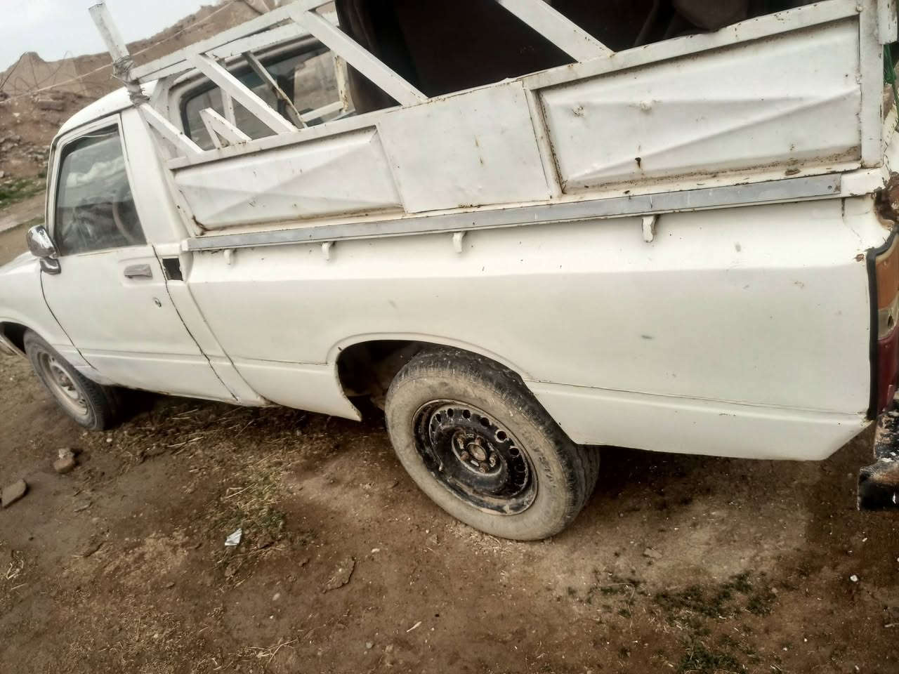 بيكم 80للبيع رقم صلاح الدين اصفر  السعر 25 للاستفسار على الخاص النظافة جدام العين شاصي شرط


**إذا كنت صاحب هذا الإعلان وتريد حذفه لأي سبب، رجاءا أرسل رسالة إلى الدعم الفني**