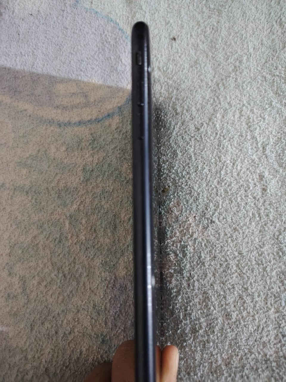 سلام عليكم جهاز ايفون للبيع جهاز نضيف الله شاهد للمانه جهاز مبدل بس بطاريه الله شاهد ذاكره ١٢٨ مكان حي فارس رقم الهاتف *********** سعر ٨٥ وبي مجال
