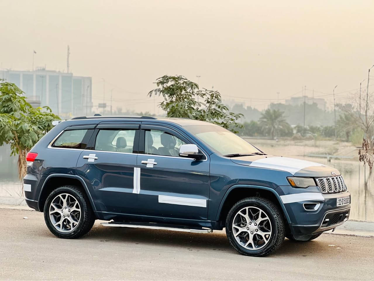 السعر 208 وبي مجال 

جيب موديل 2019 آوفر لاند فوول لون مميز رقم بغداد بسمي هزه وفحص جديده 

رقمي  *********** الخاص مغلق مغلق 

فول  مواصفات جكات فورويل بارنوما هوك امامي 
+ خلفي
بصمه + تشغيل عن بعد كروز تثبيت سرعه
صندوق كهرباء
بنوراما
جكات جوبلسات تصعد وتنزل
مكينة 5700 مكفولة
ماوس وضعيات قيادة
داخل قرميدي اصلي
ستيرن كهرباء + تدفئه
كشنات جلد تدفئه وتبريد
خزن وضعيه كشنات ميموري
شاشة كبيرة
دمام خلفي
كامرة دوارة ٣٦٠ درجة
حساسات امامي خلفي
لد امامي خلفي
لايت زنون عالي ناصي
اضاءه ترحيب
دشبول خياط طبيعي
اوتو ستارت
حساس امامي وخلفي
رادار جانبي وخلفي وامامي
مري شفط + اشاير بلمري مع القفل وعاكس ضوء + هيترات مري+نقاط عمياء
اضاءه ترحيب
وبعد هواي مواصفات. 

مكاني بغداد
الشراي يتصل خاص مغلق بغداد, العراق
