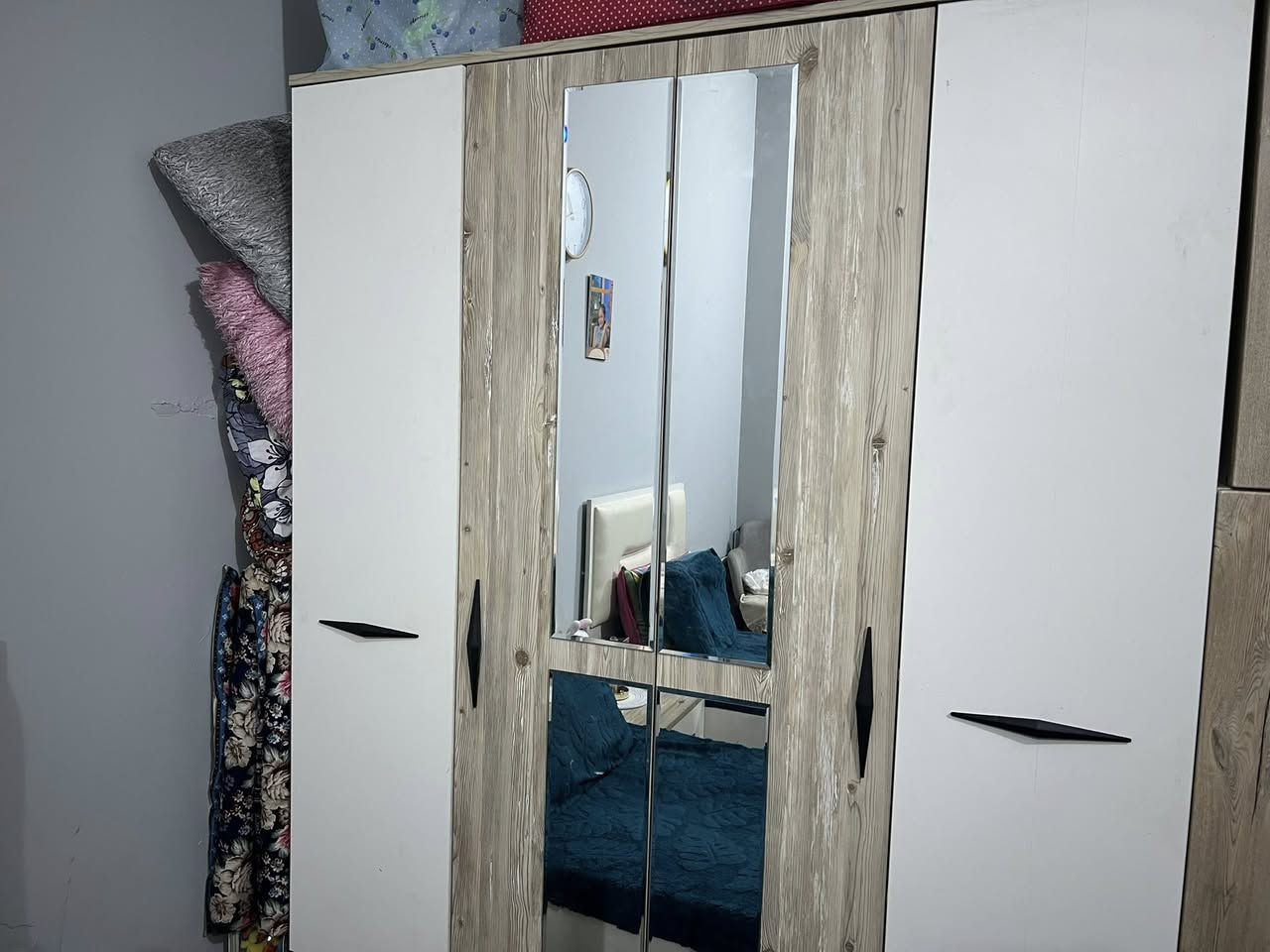 ادمن
وافقي 
غرفه تركيه للبيع شبابيه


**إذا كنت صاحب هذا الإعلان وتريد حذفه لأي سبب، رجاءا أرسل رسالة إلى الدعم الفني**