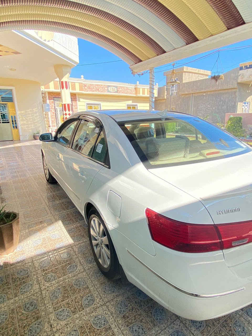 سلام عليكم 
مكلف بل نشر خاص مارد 
سوناتا موديل 9
محرك ٢٤٠٠ دوش 
تبريد ثلج + تدفئه 
رقم الاتبار دولي بسىم راعيها 
فول مواصفات واحد ع واحد 
محرك كير كهربائيّات تخم تاير بطاريه جديده 
تبديل ماسحات +بلكات دامه كاملا +فيت بم يعني دامه بل كامل 
 كشن كهرباء سلايت روف سياره كلش حلوه تراي يخبل 
حادث   امريكي   بنيد   +  جاملق   سعر  -١٣٧-  وبيها  مجال
مكان  سياره جزيرة  الخالديه البوبالي  قرب جامع الامام  علي     *********** عمر
