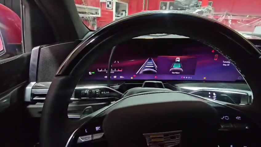 🟥Cadillac Escalade 2025
⬅️ برمجه نظام الركن الالي
⬅️ معالجه الظفيره الأماميه والخلفيه
⬅️اضافه وبرمجه رادارت خلفيه مع طقم حساسات البرمجه اونلاين بأجهزه وبرامج الوكاله
⬅️تتوفر لدينا جميع الحلول البرمجيه الاون لاين ولجميع انواع السيارات
(مجموعه ٨ كلايسلر / GM / VW /  تويوتا لكزز)
خدمات حجي وليد البغدادي 
كركوك شارع المطار قرب كراج بغداد 
معن /***********
علي/ ***********
