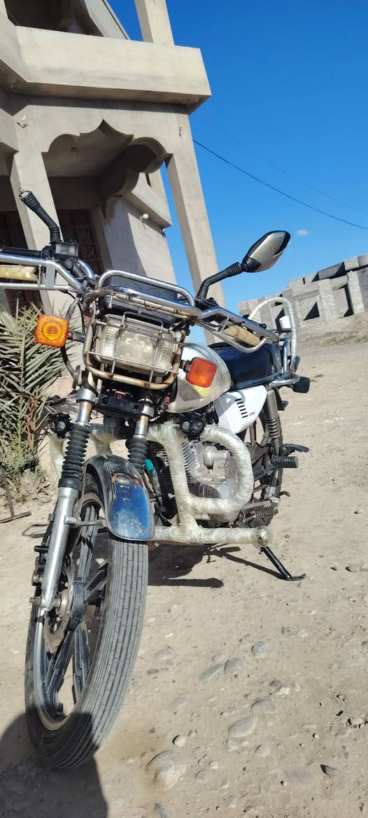 سافيين 2020 للبيع او مراوس ما ناقصه شي ابد درجه اولى كهربائيات محرك شرط ..تواير جديدة باتري جديد صالنصة رياضي صوت حلو كلش. سلف نقرة وحدة.

تعال خاص


**إذا كنت صاحب هذا الإعلان وتريد حذفه لأي سبب، رجاءا أرسل رسالة إلى الدعم الفني**