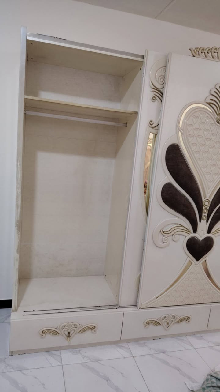 غرفه تركي 9 قطع نظيفه وضخمه وتجنن سعرها 850 وبيه مجال مكان نجف قريه الغدير


**إذا كنت صاحب هذا الإعلان وتريد حذفه لأي سبب، رجاءا أرسل رسالة إلى الدعم الفني**