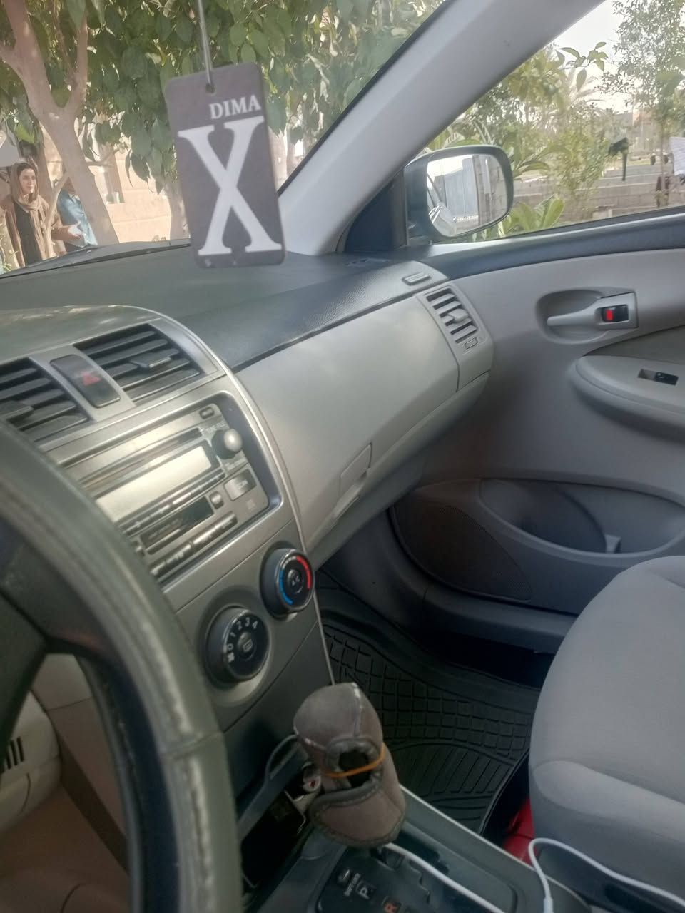 سيارة كورلا 2011 خليجي شركة عامة سيارة بلادية ماعدا صبغ رش اثر شخوط باب السايق  والي وراه لاتبديل لا دعم تبريد تدفئة سيارة هاي صورها رقم بغداد دولي تحويل ثاني يوم سعرها 128؛ورقة المكان صلاح الدين الظلوعية


**إذا كنت صاحب هذا الإعلان وتريد حذفه لأي سبب، رجاءا أرسل رسالة إلى الدعم الفني**