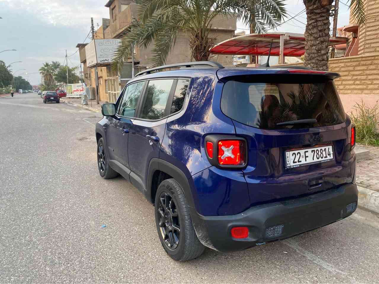 جيب رنكيد  موديل 2020
 رقم اربيل ماشيه 23 كيلو
مواصفات معروفه 
ضرر بارد شبر حافة جاملغ سكن مع شبر صندوق فقط وسونار موجود مع صور 
مكان سياره كركوك 
رقم صاحب سيارة *********** كركوك, العراق
