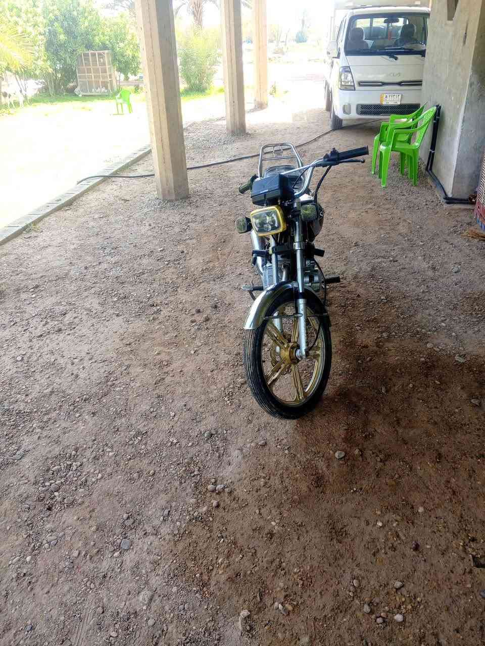 السلام عليكم اخوان الدراجه مثل مموضح اتعاهد لاتنقيص لاتبخير ضفير +دشبول+لوايت+باتري كله جديد اكيوجه رون او سرعه شغال معدل 130 موديلهه 21 سعرهه 450 او بيهه مجال للشرراي الخاص مفتوح ولكل علا راسي سعر لتذب بل تعليقات تا تكسر عندك سعر اتفضل خاص اتشرف بل جميع كلشي بل ايحبه الله


**إذا كنت صاحب هذا الإعلان وتريد حذفه لأي سبب، رجاءا أرسل رسالة إلى الدعم الفني**