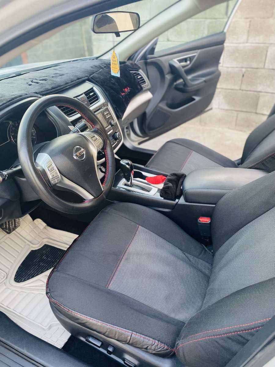 نیسان ئاڵتیما 2018 SV 
بستێک بۆیاخی هەیە و یەک دوو پەڵەی  هەیە 

بێ کراوەتەوە گشتی بەشەرت 
ڕادار پێش و پشت 
شان سیستەمە بەشەرت 
بەسمەیە 
تحدید سرعە 
کوشت کارەبایی 
شغالە 
گشتی بەشەرت
57 هەزار ڕۆیشتوەە
گشتی کەپسە
ناونیشان هەولێر. 
بۆ زانیاری زیاتر تێل بکە 
***********

بۆ زانینی نرخ کۆمێنتێک دابنێ ڕاستەوخۆ بۆت دێت ✅✅✅✅
