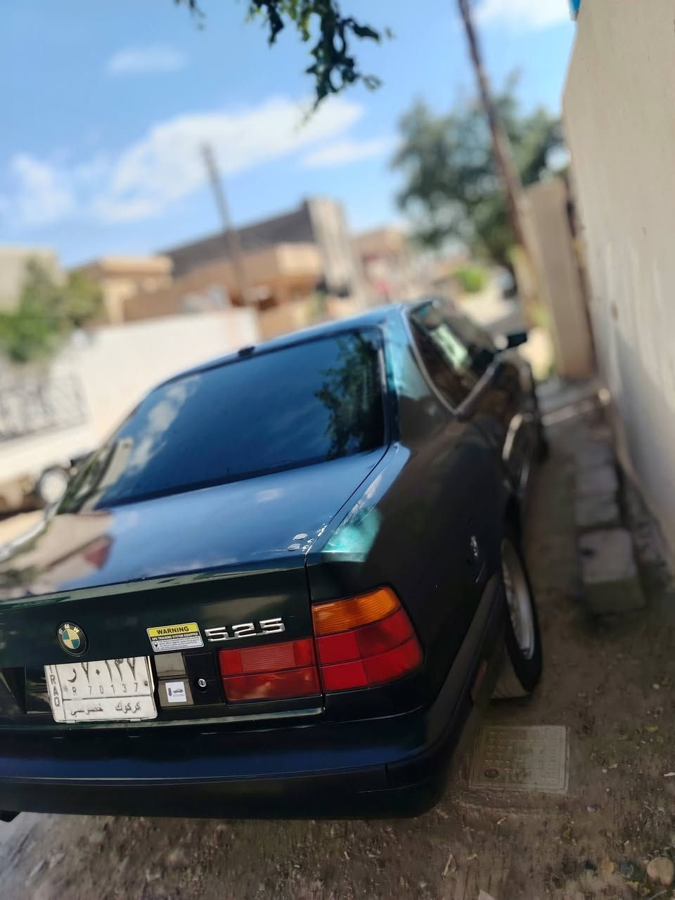 سلام عليكم ٥٢٥ كيرمحرك صقر ٢٨ كير عادي شرط موديل ٩١ تخم تاير جديد صدر جديد تبريد تلج❄️ مكفولة من حادث كهربائيات كلها شغالة سنوية ل٢٨ تحويل مباشر سيارة نضيفا السعر (($٥٠))وبيها مجال قليل مكان تكريت بيع فقط ***********
