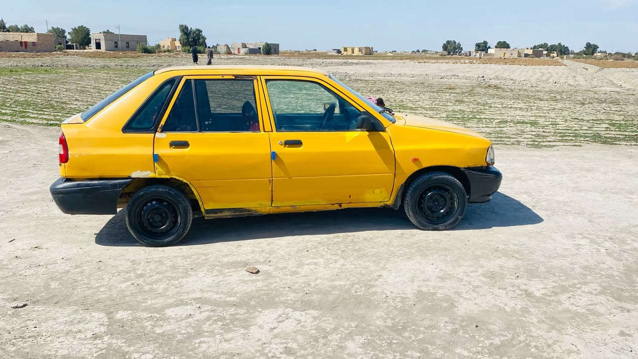 سلام عليكم للبيع سايبه 2012 رقم مثنى مشروع وطني سنويه 2028 شرط تحويل كير ومحرك لشرط مصفره هيه وقرامات جاهزه من كلشي سعر 15وبيه مجال *********** مكان سماوه الخضر
