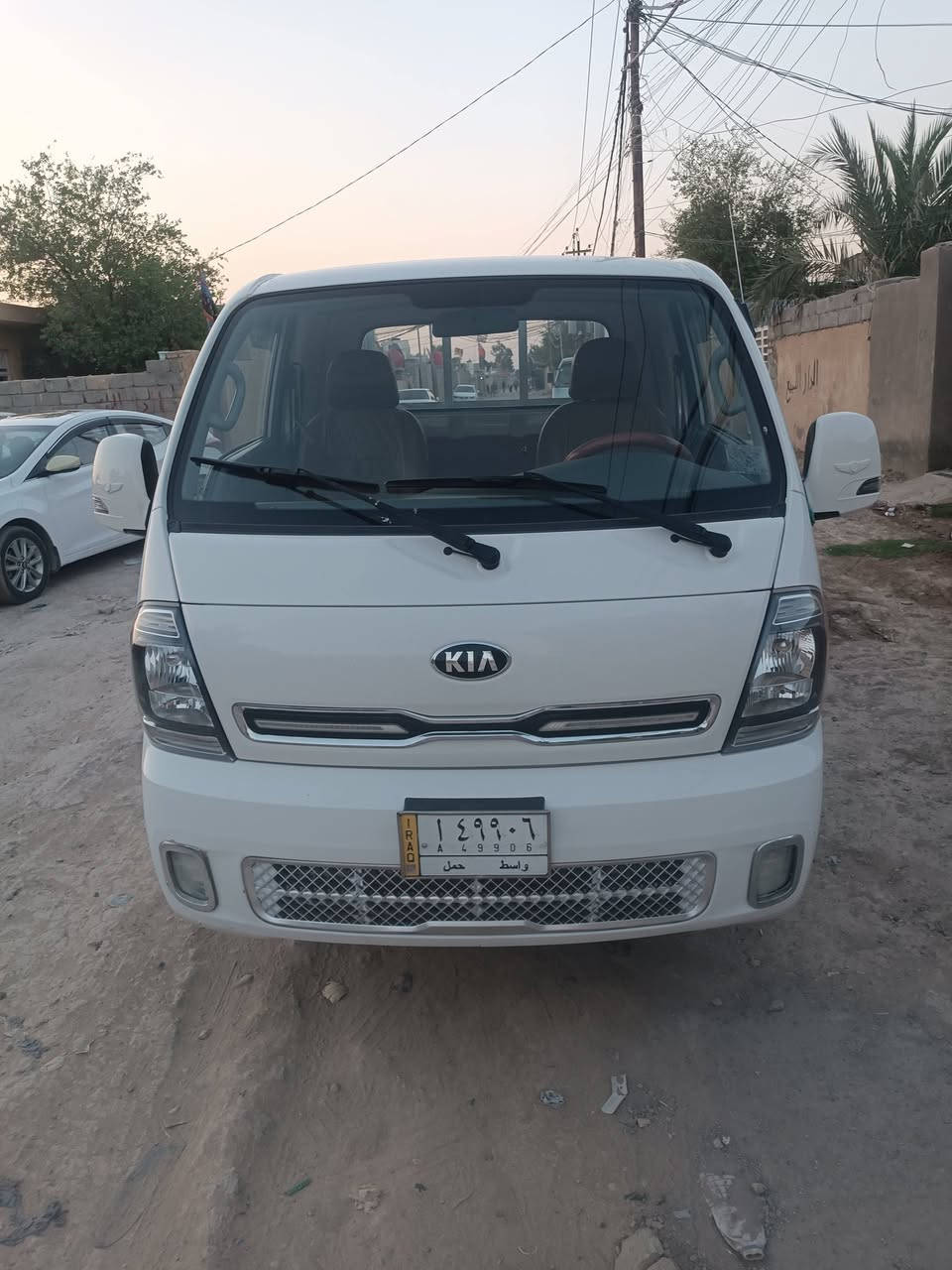 كيا حمل 22 كفاله عامه حته من الشخط اخت الزيرو رقم واسط انكليزي بأسمي شخصي السعر 138بيع مستعجل تحويل بالاسم المكان كوت مركز المدينه 
***********
