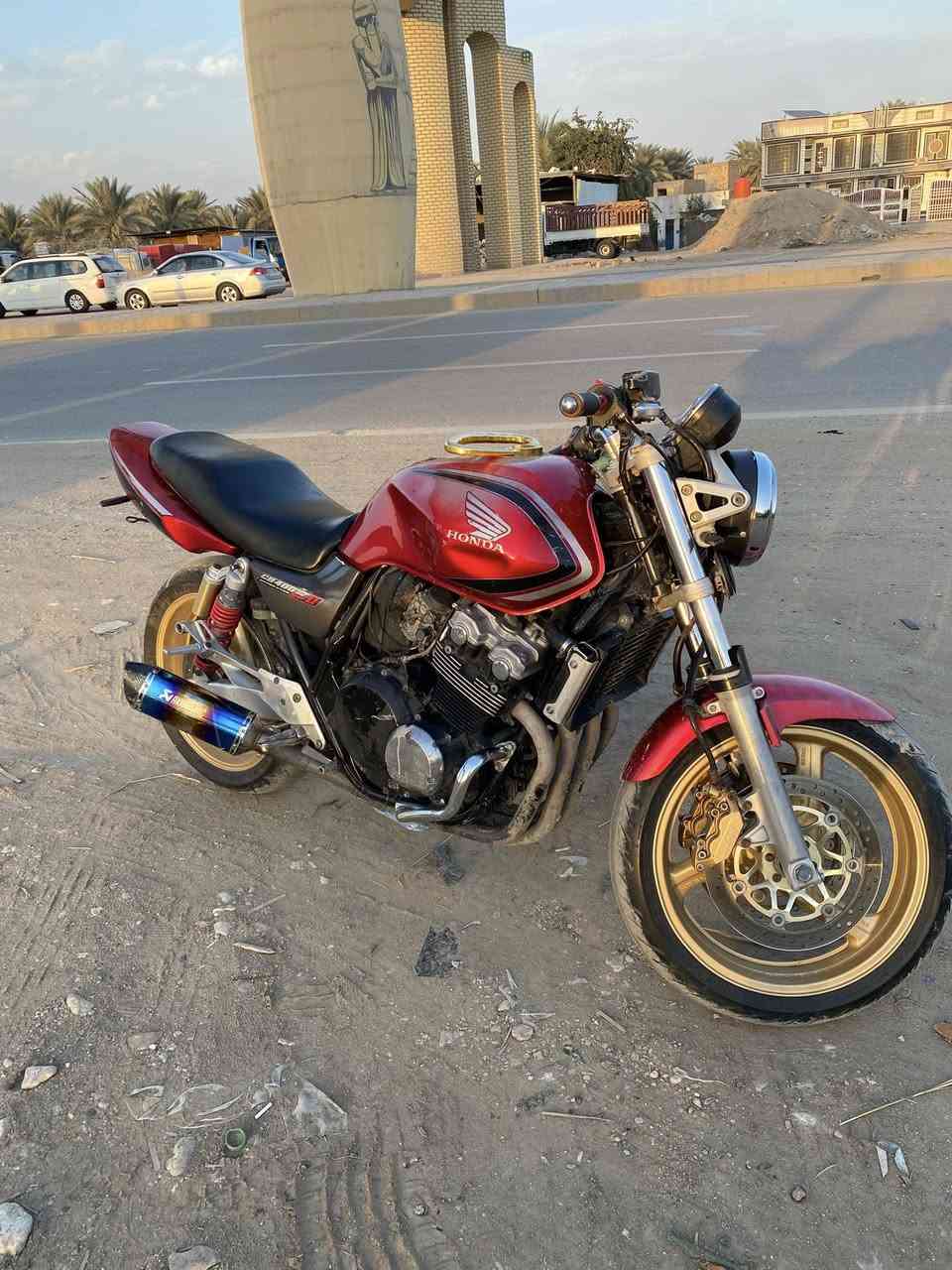 لام عليكم  سبي فور400  هايبر 16ولف إذا مو 160ترجع نشاط فول كفاله كير ومحرك مكينه حاويه ستندر اروس بسياره عادي بنفس سعر
موديل 2004 
أوراق بيه
تخم تايراتً جدد
كزوز رياضي صوت فول ويا كاتم 
سعر13 وبيه مجال 
دراجه كفاله وبلاديهً ونضيفه
ودراجه بيه عقل مبرمج بلاد اتصل وبل خدمه ***********
