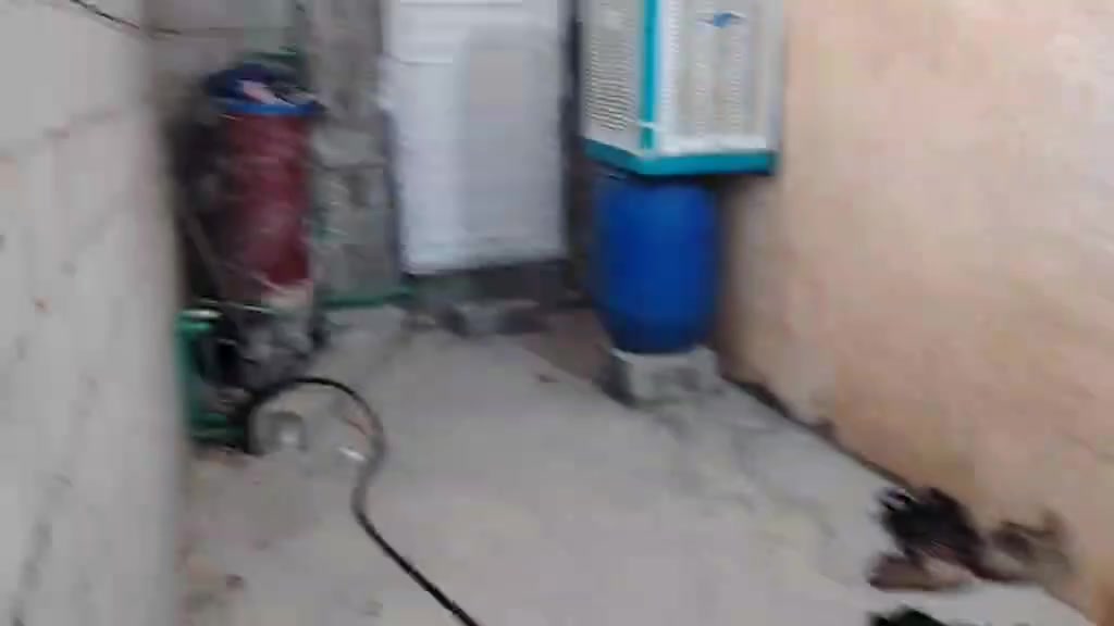 🏡✨ الأنبار / #هيت - المشتل ✨🏡

📍 قرب ⚡ محطة الكهرباء

🛣️ على شارع مبلط (عرضه 10 متر)

📐 المساحة: 170 متر

🏠 مشتمل #طابو #صرف يتكون من:
🛏️ غرفتين
🛋️ صالة
🚪 ديوانية
🍽️ مطبخ
🚿 صحيات
✅ مشتمل جاهز

💰 السعر: 65 مليون
🤝 بيه مجال

📞 للاستفسار:
📱 ***********

📱 ***********

🏢 مكتب الوسام الذهبي للعقار

📍 عمارة الغريري
🛒 قرب أسواق حمودي
🕌 قرب جامع فاضل قرداش

⚠️ عذرًا، التصوير سريع من صاحب البيت

🌟 فرصة حلوة للسكن والاستثمار 🌟
