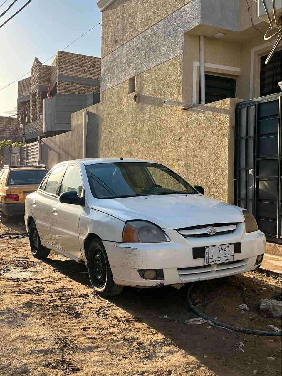 ريو 2005 
خليجي رقم بابل مشروع وطني باسمي
كير محرك حداديه كفاله كير عادي  
شاشه اندرويد
سستم سماعات
تايرات نضيفات  باتري جديد 
راديتر + مروحه جديد حماوه مستحيل تصعد
السياره بيها طخات بل دعاميه وبيها خياس بل دجه اليسره واليمنه بس زغار مو كبار
مكاني حله باب المشهد
*********** المحاويل, بابل
