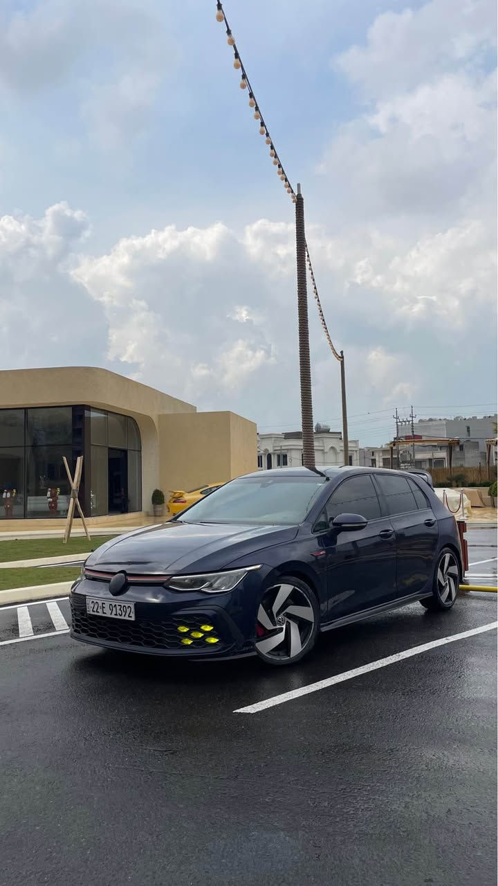 GOLF MK8 GTi 2022 

Kushen hetar pesh led qapatt qapata bas jald w panorma nea shasha 3 mod dashbul 12 rang kushen krabeay w garm (4 pastan R lasara) radeta w watr pampe belade lasara pesh kaps pasht kaps 5 parchay sbuxa amn ba sbux 3am dafroshm sayaraka be mushkilaya dastkareaki jwani krea 
*********** أربيل, العراق
