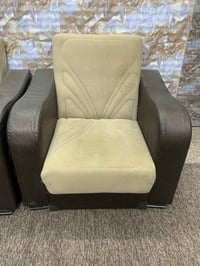 قنفات للبيع 5 قطع نضيفات السعر175 الف للاستفسار 07725555868 وتساب