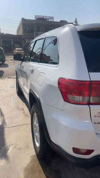 جيب ٢٠١٣ بغداد  اكلين تايتل مكفوله من الصبغ والتبديل ماشيه ١٦٠   السعر...